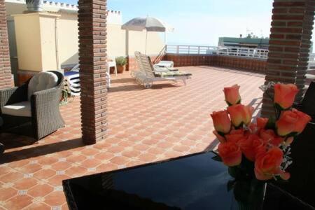 Gran Atico Al Lado De La Playa Apartment Torrox Exterior photo